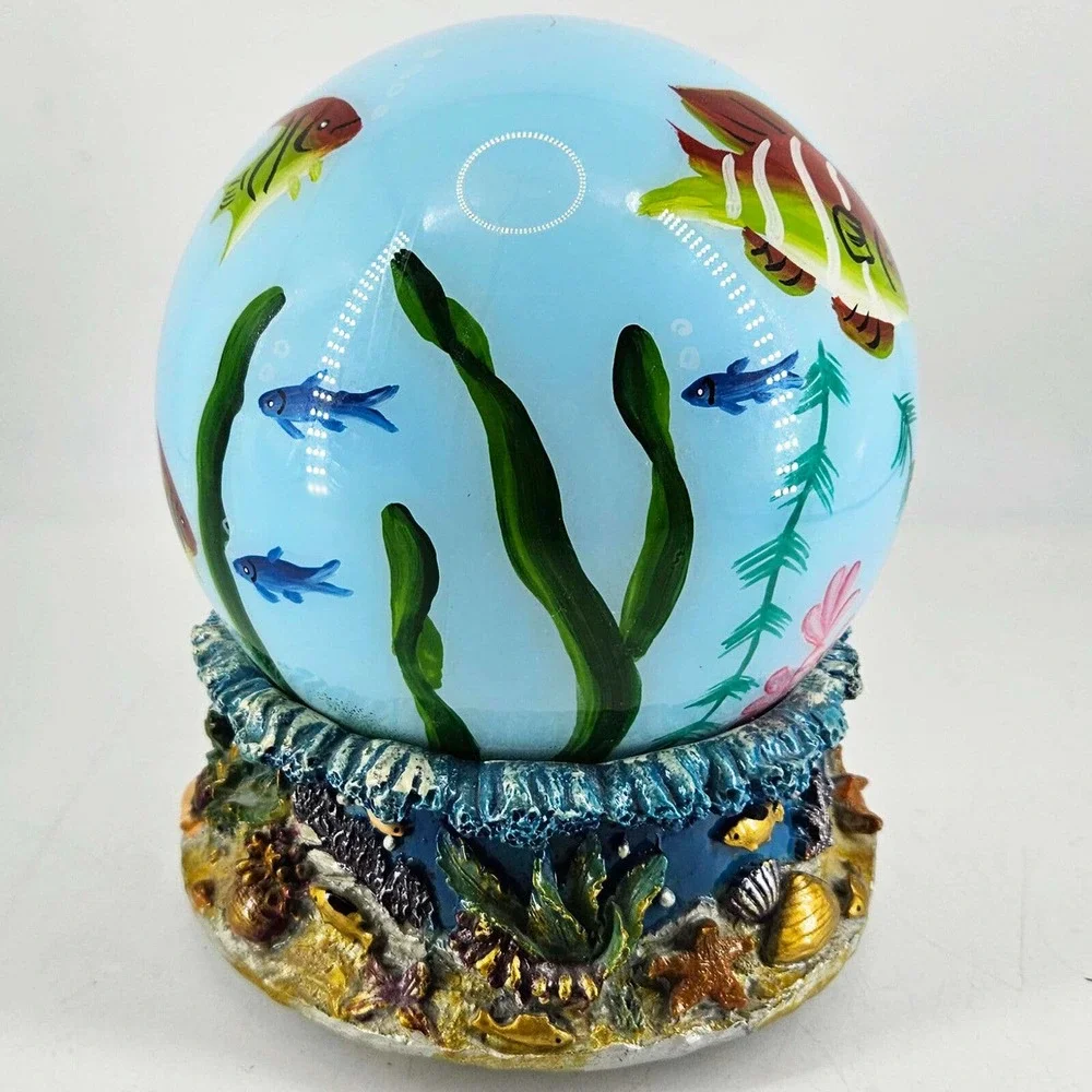 unmarked tropical aquarium